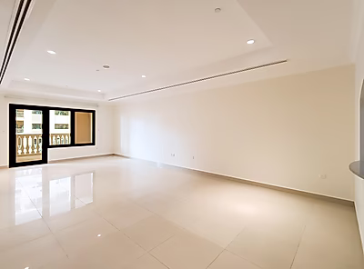 Exclusive 1BR Rental | Stunning Marina View