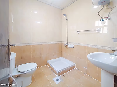 شقة أنيقة بغرفتي نوم في المطار القديم