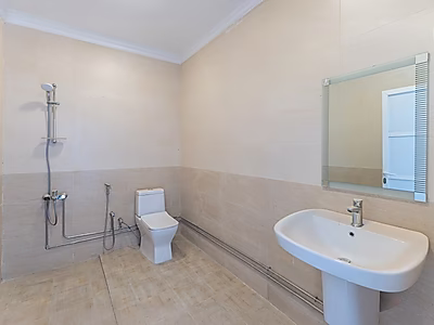 فيلا مستقلة للبيع – أم عبيرية