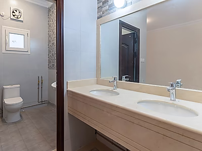 فيلا مستقلة للبيع – أم عبيرية