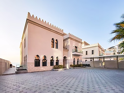 عيش فاخر في فيلا مستقلة | قطر