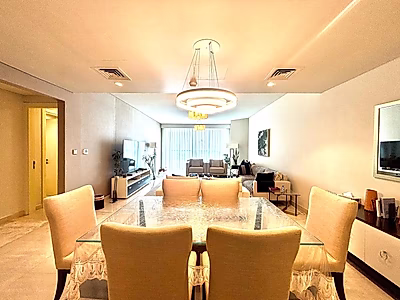 شقة أنيقة 3 غرف نوم | إطلالة مميزة | مفروشة بالكامل