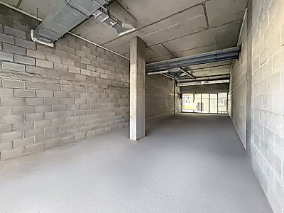 مساحة تجارية أنيقة | موقع فوكس هيلز