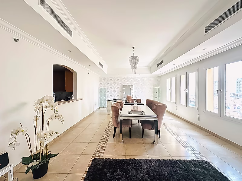 Elegant 3BR Apartment with Sea View | Porto Arabia - Photo 5