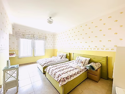 Elegant 3BR Apartment with Sea View | Porto Arabia