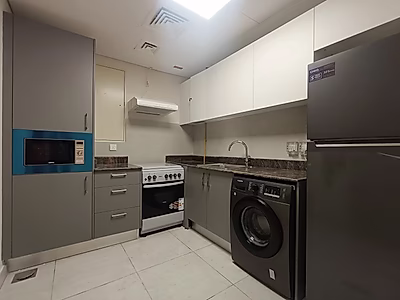 أفضل سعر: شقة جديدة غرفتين نوم غير مفروشة | لوسيل