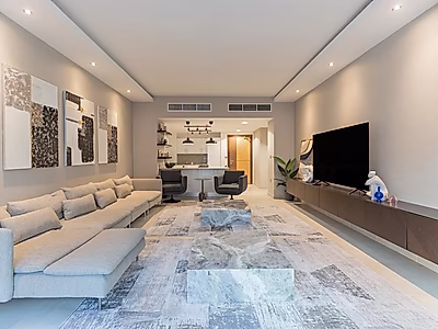 شقة مميزة من غرفتي نوم للإيجار | أثاث فاخر من علامات تجارية | مدينة لوسيل الترفيهية