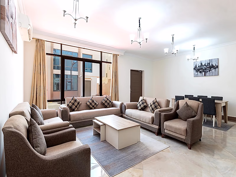 LUXURY 6-BEDROOM COMPOUND VILLA IN AL WAKRA – READY TO MOVE IN - Photo 4