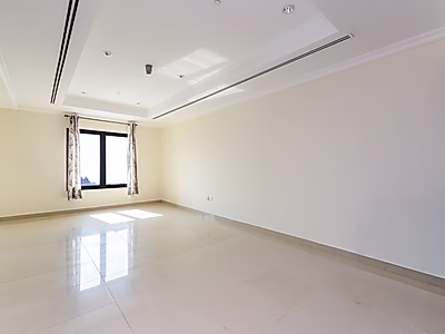 SUPERB HIGH-FLOOR STUDIO WITH MARINA VIEW!