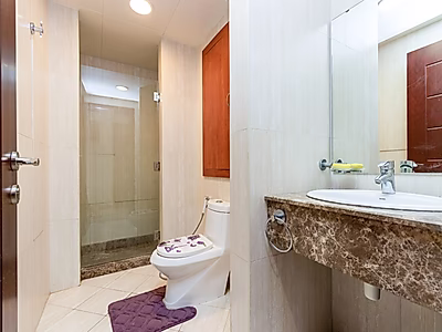 SUPERB HIGH-FLOOR STUDIO WITH MARINA VIEW!