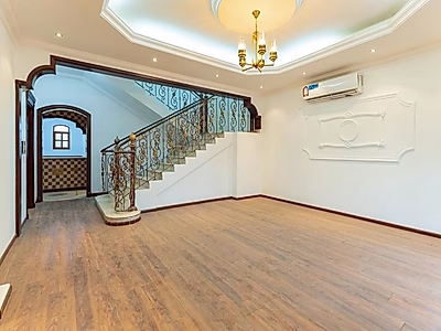 فيلا 5 غرف نوم مع مسبح خاص في النعيجة – موقع مميز جدًا