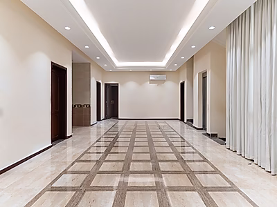 فيلا مستقلة بست غرف نوم + غرفة نوم رئيسية | موقف سيارات | مسبح ومصعد | بحيرة