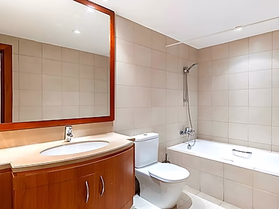 EXCLUSIVE BEACHFRONT LIVING! 2 BEDROOM FULL SEA VIEW | VIVA BAHRIYA