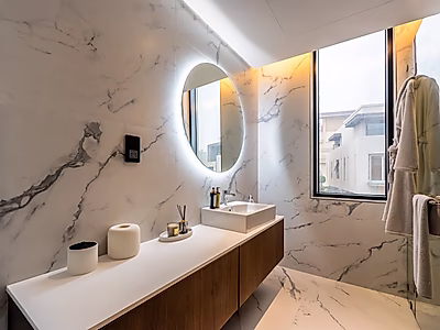 شبه مفروش | 6 أشخاص + خادمة/سائق | فيلا ضمن مجمع سكني | اللؤلؤة