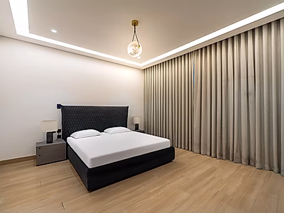 شبه مفروش | 6 أشخاص + خادمة/سائق | فيلا ضمن مجمع سكني | اللؤلؤة