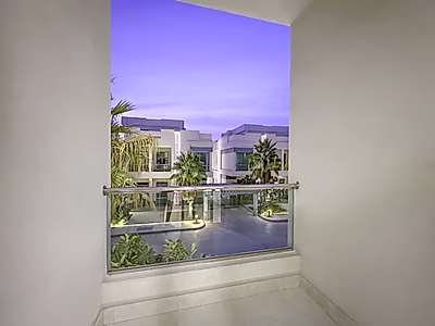 شقة فاخرة بثلاث غرف نوم في الخيسة