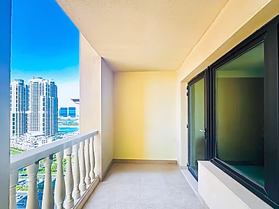 A month free! Stunning 2BR Apartment for Rent | Porto Arabia