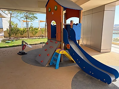 beachfront oasis 2 bedroom apartment