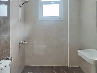 شقة بثلاث غرف نوم في الواعب | للإيجار الآن