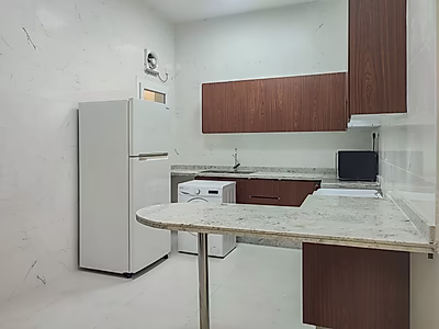 شقة بثلاث غرف نوم في الواعب | للإيجار الآن