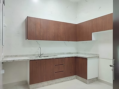 شقة بثلاث غرف نوم في الواب