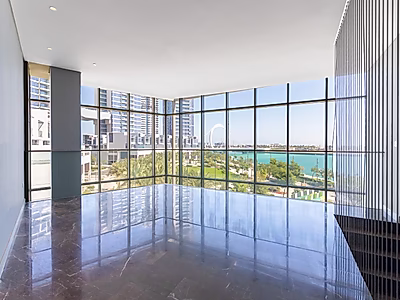 حياة فاخرة بإطلالة بحرية – تاون هاوس واسع 4 غرف نوم + غرفة خادمة