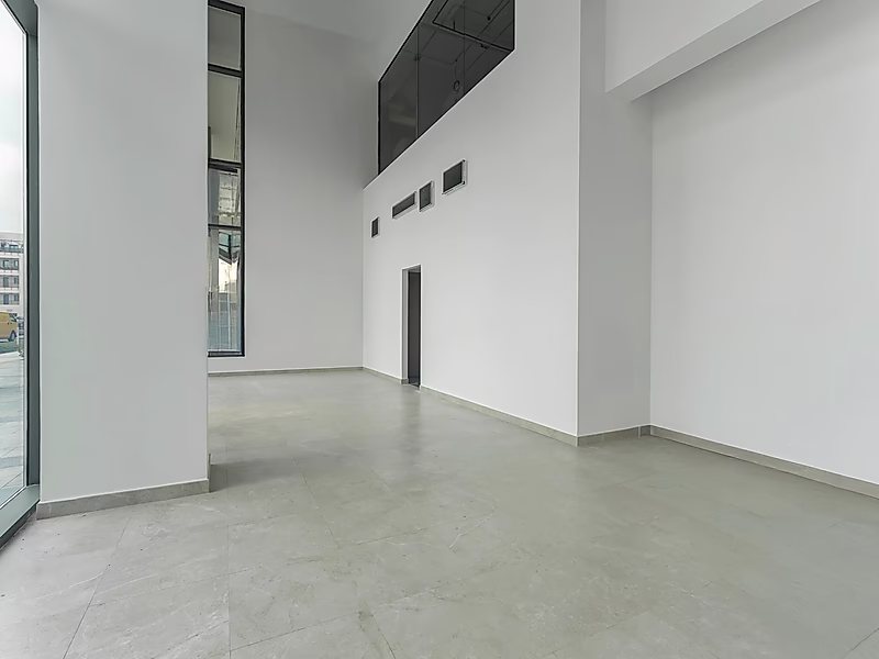 مساحة استثنائية بطابع معماري آسر في قلب لوسيل - Photo 2