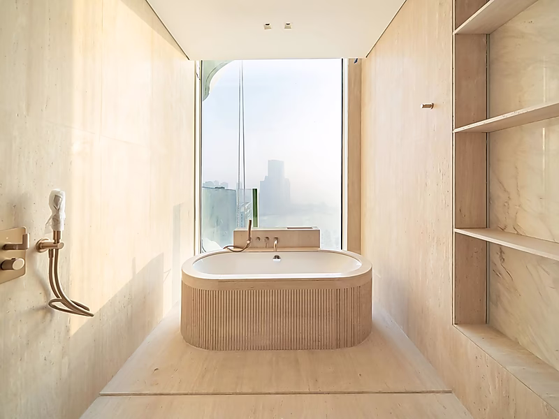 Ultra-Luxury Penthouse | 5 Bedrooms | Private Pool | Prime Central Location - Photo 7