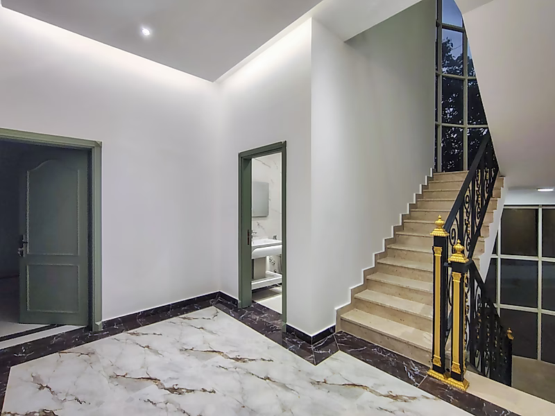Exquisite 5+BR Villa | Elegant Interiors - Photo 1