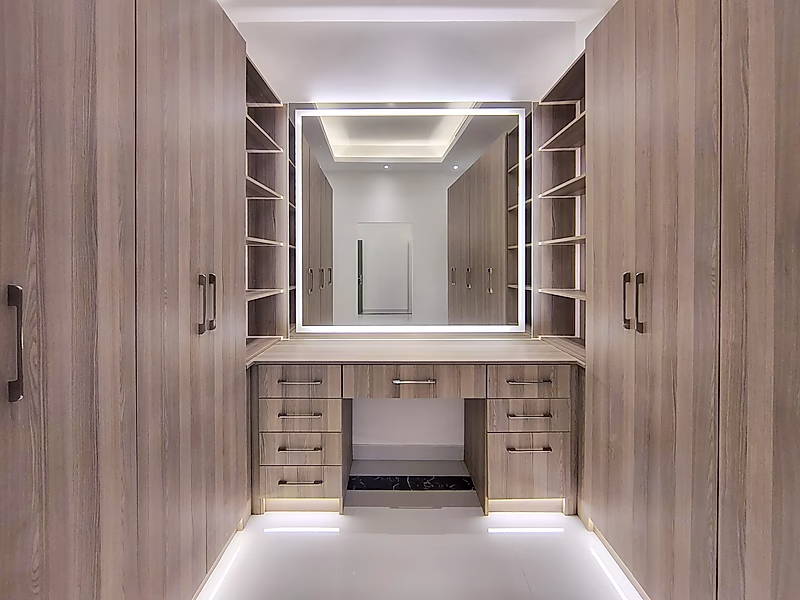 Exquisite 5+BR Villa | Elegant Interiors - Photo 2