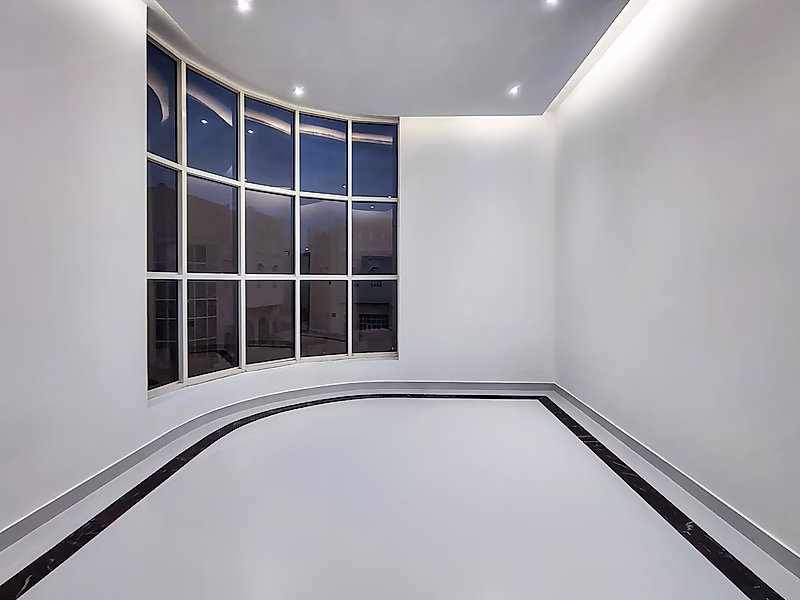 Exquisite 5+BR Villa | Elegant Interiors - Photo 8
