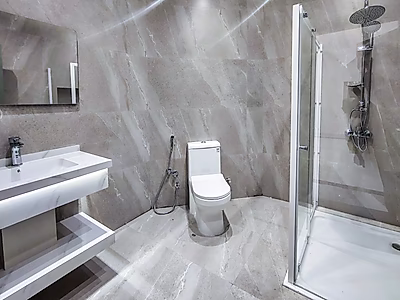 فيلا رائعة بـ5 غرف نوم أو أكثر | تصميم أنيق