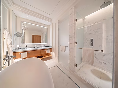 Stunning 1BR Apartment with Elegant Finishes