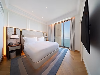 Stunning 1BR Apartment with Elegant Finishes