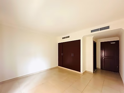 Sophisticated 2BR SF Apartment | Marina view