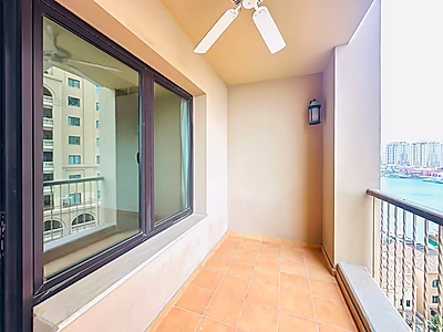 Sophisticated 2BR SF Apartment | Marina view