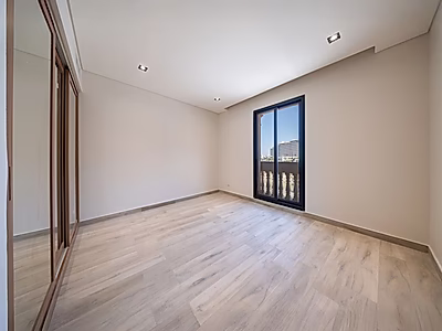 معيشة مرتفعة بغرفتين | ميزات فاخرة