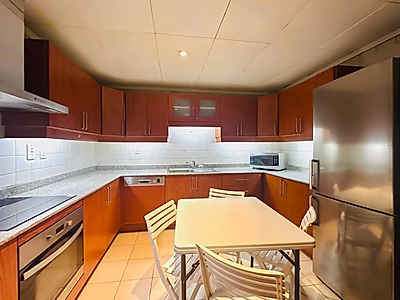 Marina view Spacious Living  2BR FF Apartment