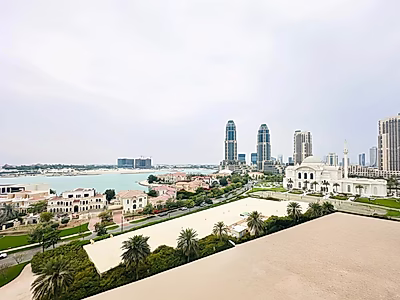 Marina view Spacious Living  2BR FF Apartment