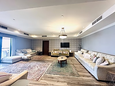 Marina view Spacious Living  2BR FF Apartment