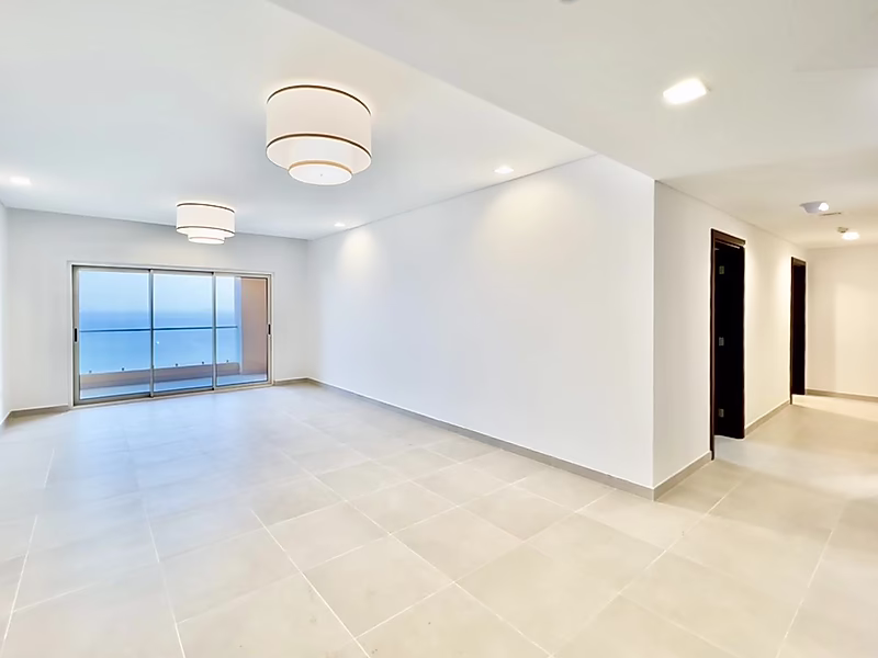 Elegant 2BR + Maid Apartment | Breathtaking Sea Views - Photo 1