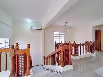 فيلا فسيحة للعيش العائلي الفاخر