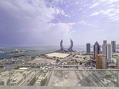 مكتب بإطلالة بحرية مع شرفة خاصة كبيرة | مرسى لوسيل