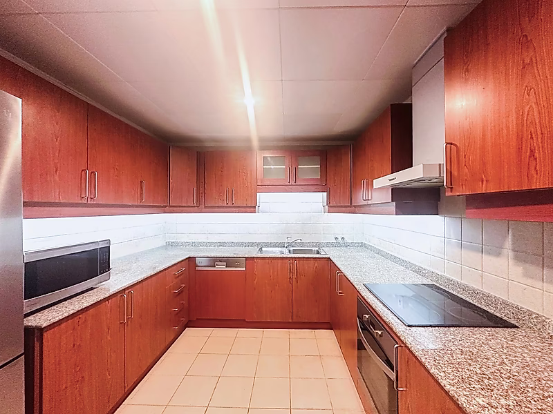 1 MONTH FREE COZY 2BR FURNISHED APARTMENT WITH MARINA VIEW - Photo 13
