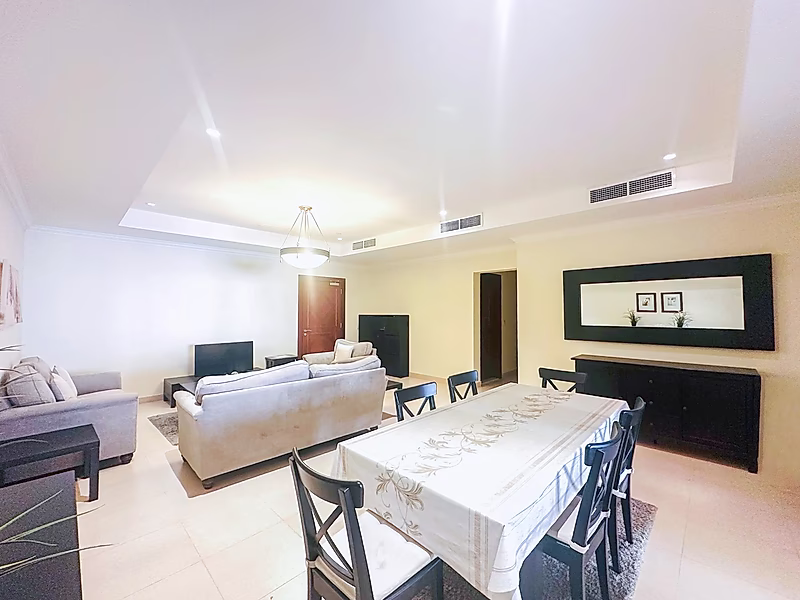 1 MONTH FREE COZY 2BR FURNISHED APARTMENT WITH MARINA VIEW - Photo 14