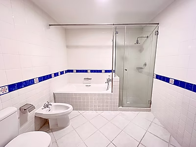 Fully Furnished 3BR +| Partial Sea View | Bills Included