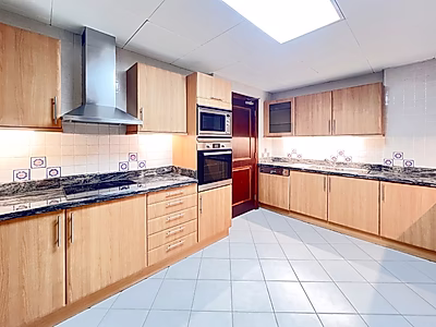 Fully Furnished 3BR +| Partial Sea View | Bills Included