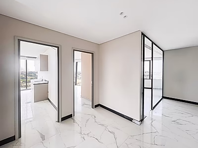 مكتب مجهز ومقسم 329 م² | لوسيل مارينا