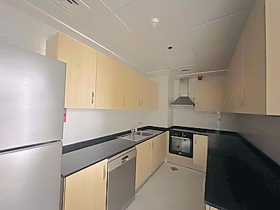 Cleanest bright 1BR plus office / Huge balcony