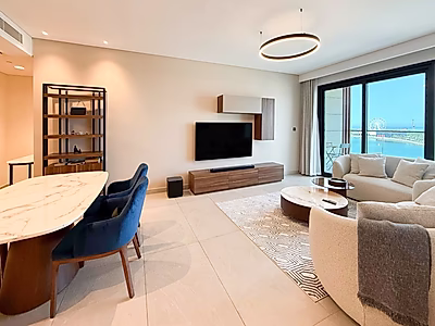 شقة حديثة بغرفة نوم واحدة وديكورات أنيقة